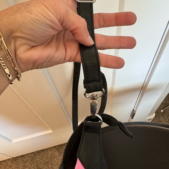 Tokidoki Hello Kitty hand bag - Picture 10 of 10